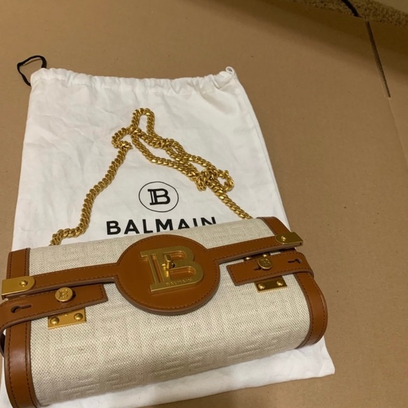 ‼️SOLD‼️ B-Buzz 23 canvas balmain chain clutch bag. - Picture 2 of 8
